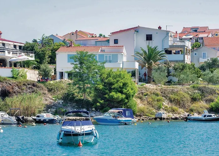 2 Bedroom Stunning In Povljana